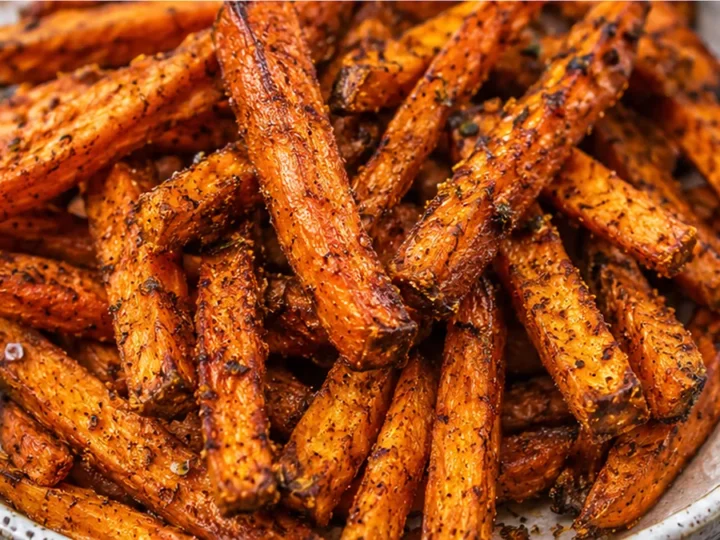 Frites de Patates Douces Croustillantes à l’Air Fryer