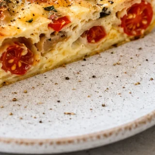 Clafoutis Tomates Mozza : Le délice salé qui va vous faire fondre ! - clafoutis salé